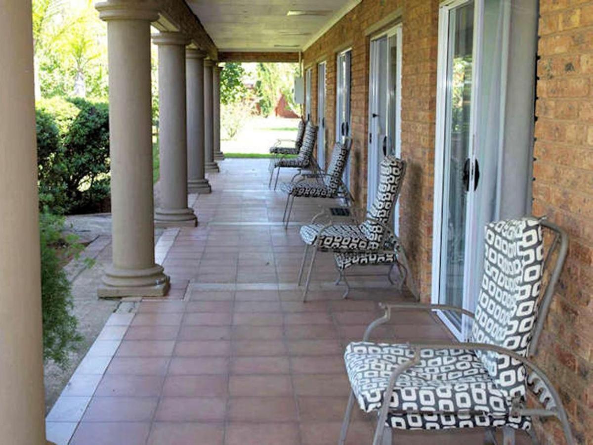 Tamarisk Guest Lodge 伯诺尼 外观 照片